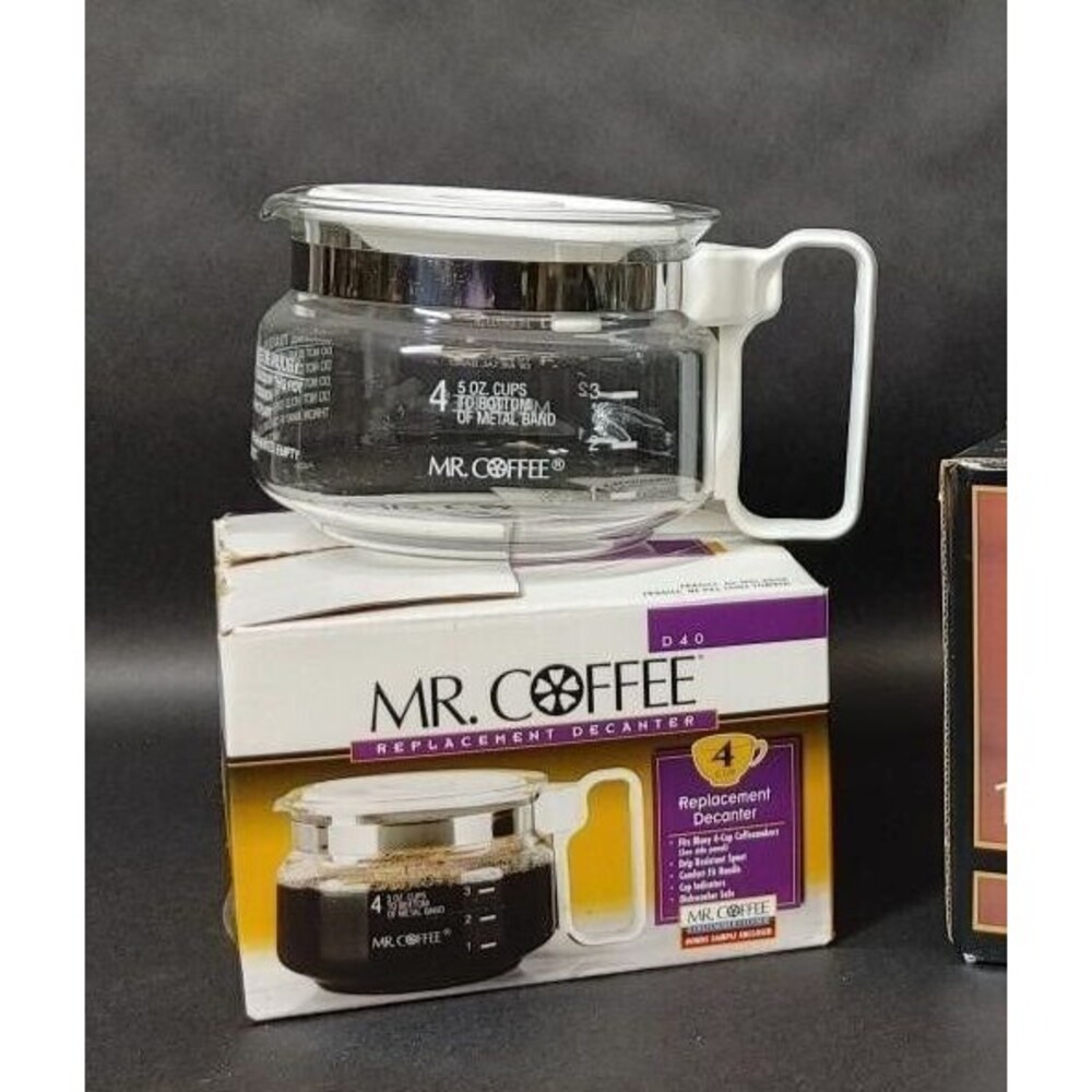 Mr. Coffee 4 Cup Glass Coffee Pot Decanter Model ND-4 Replacement Pre-Owned Repl